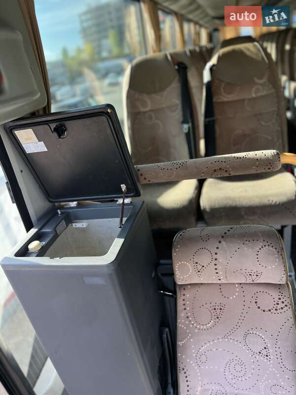 Туристический / Междугородний автобус Iveco Evadys 2013 в Киеве