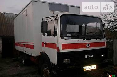 Грузовой фургон Iveco Magirus 1988 в Дубно