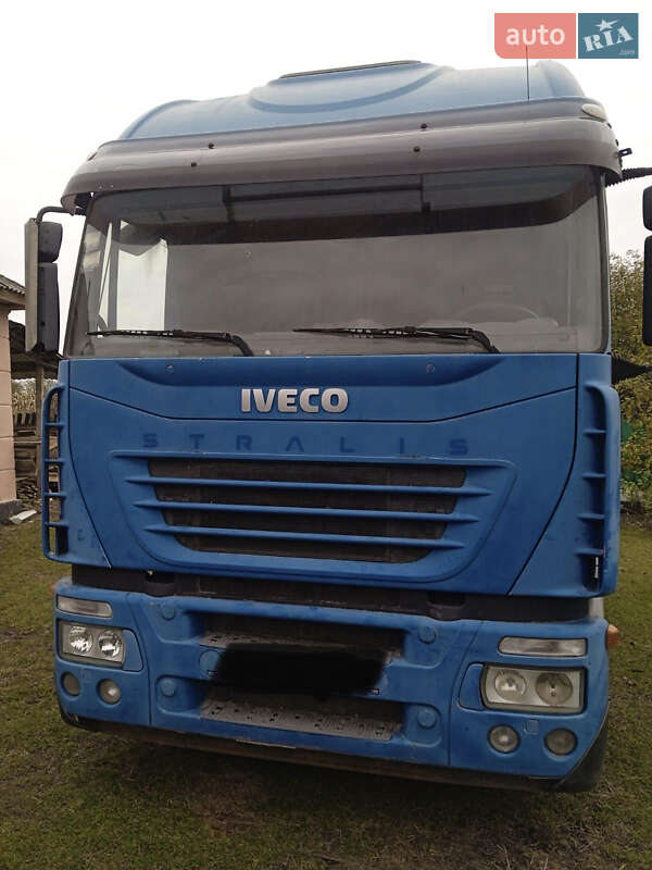 Тягач Iveco Magirus 2006 в 
