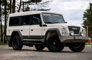 Позашляховик / Кросовер Iveco Massif 2010 в 