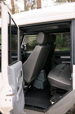 Позашляховик / Кросовер Iveco Massif 2010 в 