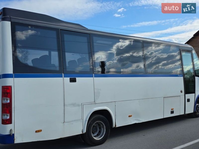 Туристический / Междугородний автобус Iveco Rapido 2009 в Дрогобыче