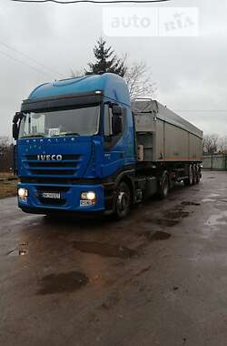 Зерновоз Iveco Stralis 2009 в Сарнах