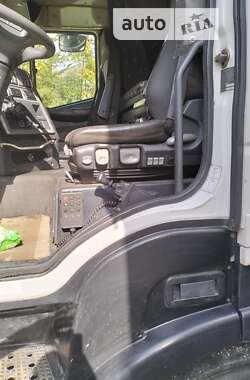 Тягач Iveco Stralis 2012 в 