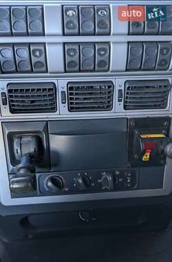 Тягач Iveco Stralis 2008 в 