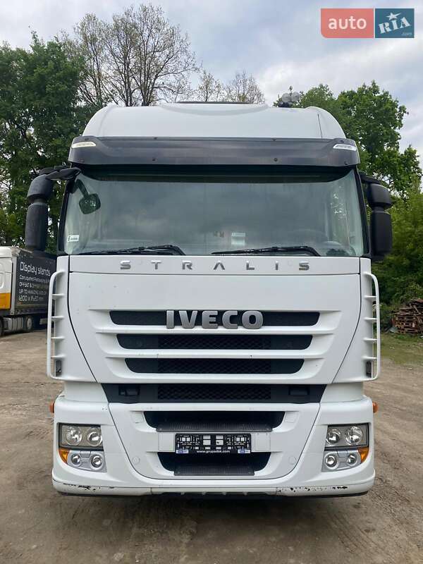 Тягач Iveco Stralis 2012 в 