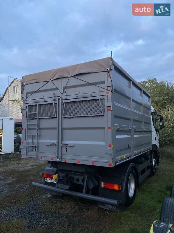 Самосвал Iveco Stralis 2009 в Новоархангельске