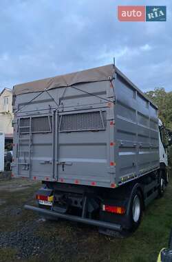 Самосвал Iveco Stralis 2009 в 
