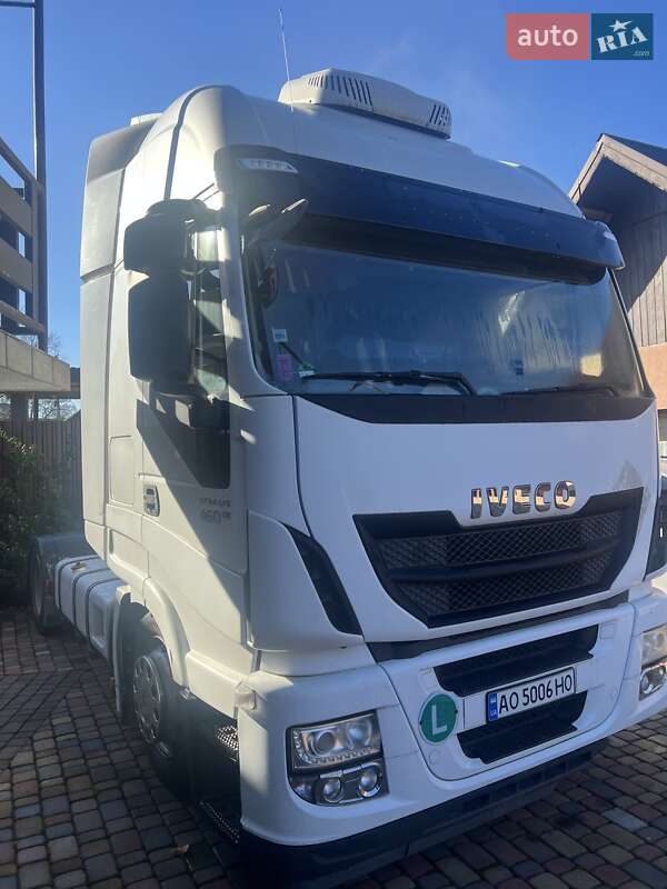 Тягач Iveco Stralis 2014 в Сваляве