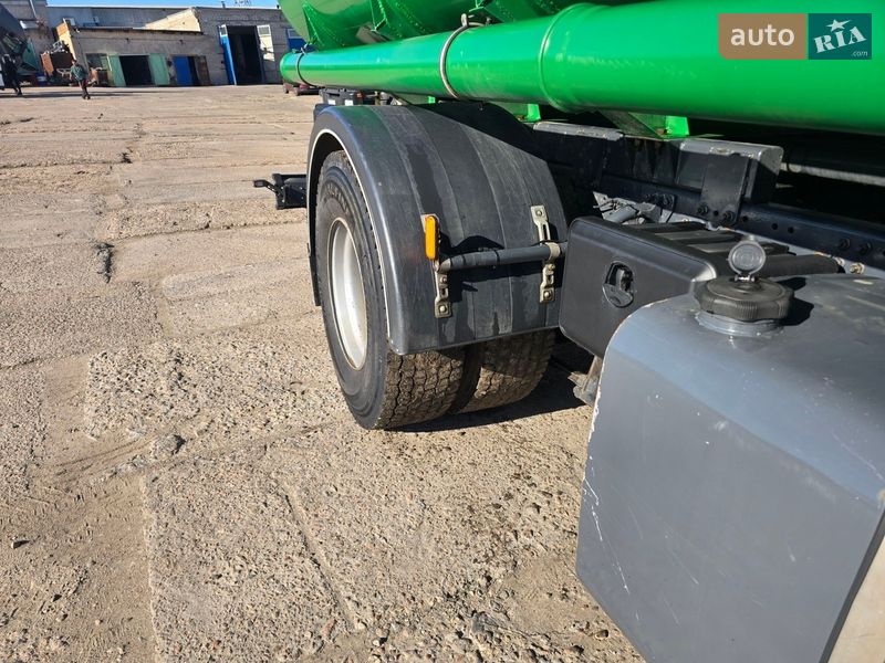 Цистерна Iveco Stralis 2012 в Николаеве