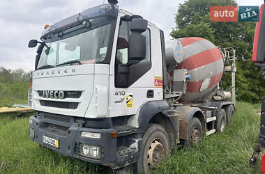 Бетономешалка (Миксер) Iveco Trakker 2011 в 