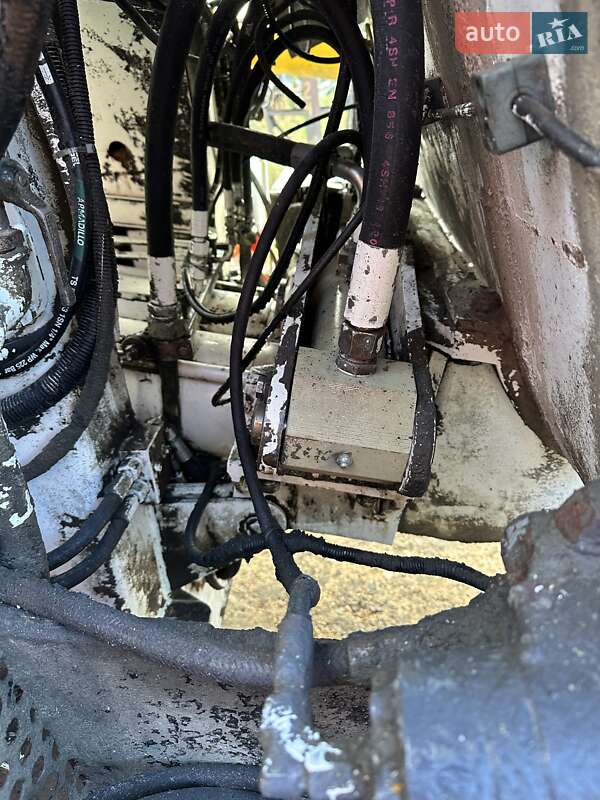 Бетонозмішувач (Міксер) Iveco Trakker 2007 в Чернівцях фото 19 Бетонозмішувач (Міксер) Iveco Trakker 2007 в Чернівцях