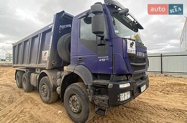 Самосвал Iveco Trakker 2021 в Киеве
