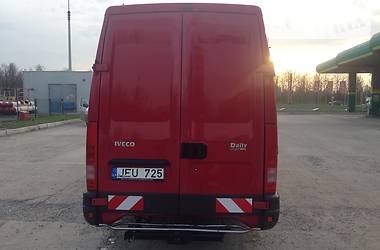 Грузовой фургон Iveco TurboDaily 2003 в 