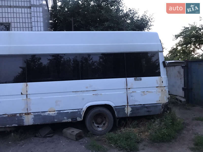 Мікроавтобус Iveco TurboDaily 1997 в Кривому Розі