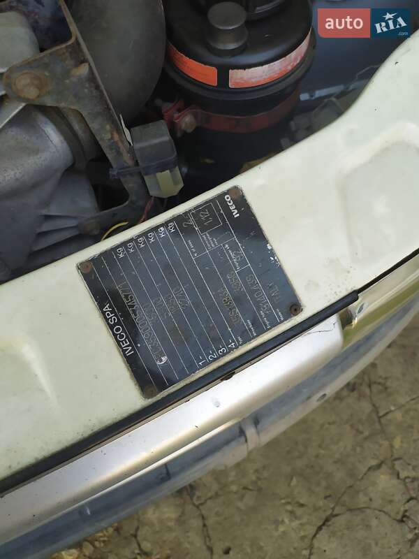 Микроавтобус Iveco TurboDaily 2002 в Херсоне