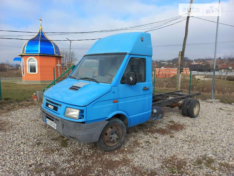 Другие автобусы Iveco TurboDaily 1999 в Черновцах