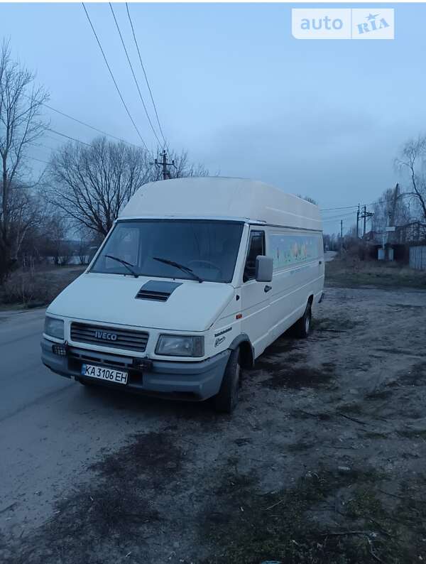 Вантажний фургон Iveco TurboDaily 1998 в Києві
