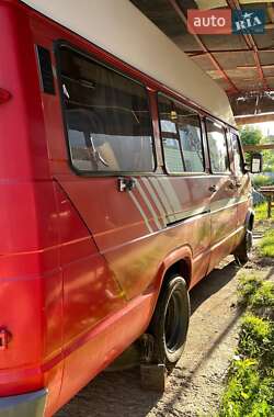 Микроавтобус Iveco TurboDaily 1993 в 