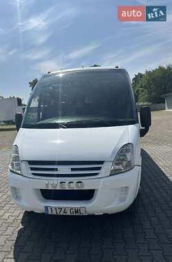 Микроавтобус Iveco Wing 2009 в 