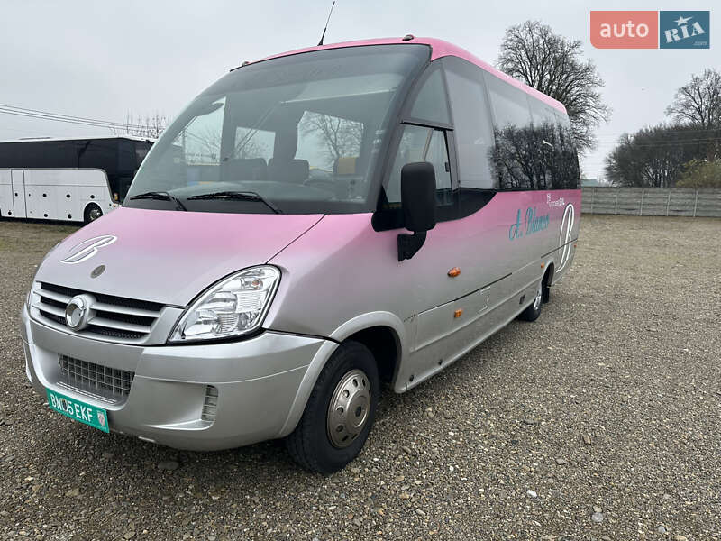 Микроавтобус Iveco Wing 2008 в Черновцах фото Микроавтобус Iveco Wing 2008 в Черновцах