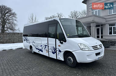 Мікроавтобус Iveco Wing 2008 в Чернівцях