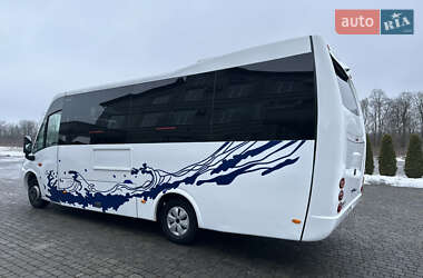 Мікроавтобус Iveco Wing 2008 в Чернівцях