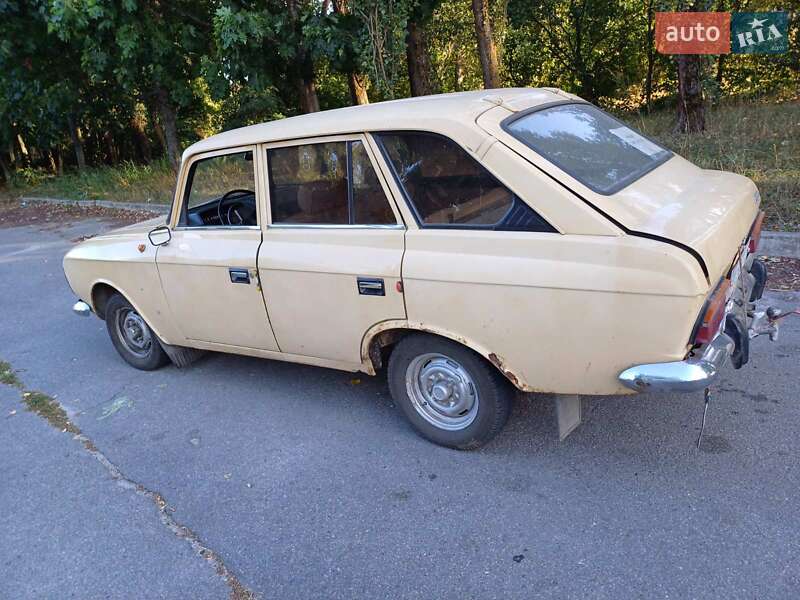 Хэтчбек ИЖ 21251 Комби 1990 в Славутиче