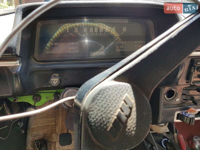 Хэтчбек ИЖ 21251 Комби 1976 в Сумах