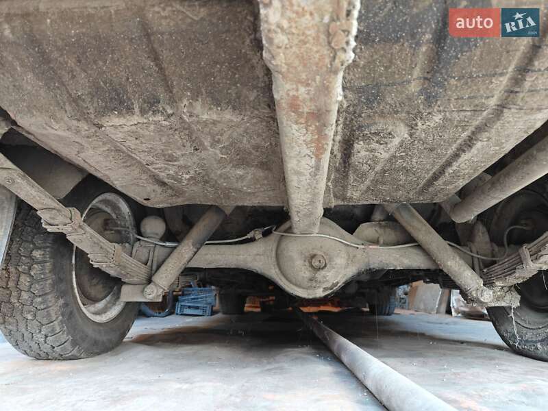 Хэтчбек ИЖ 21251 Комби 1987 в Ромнах