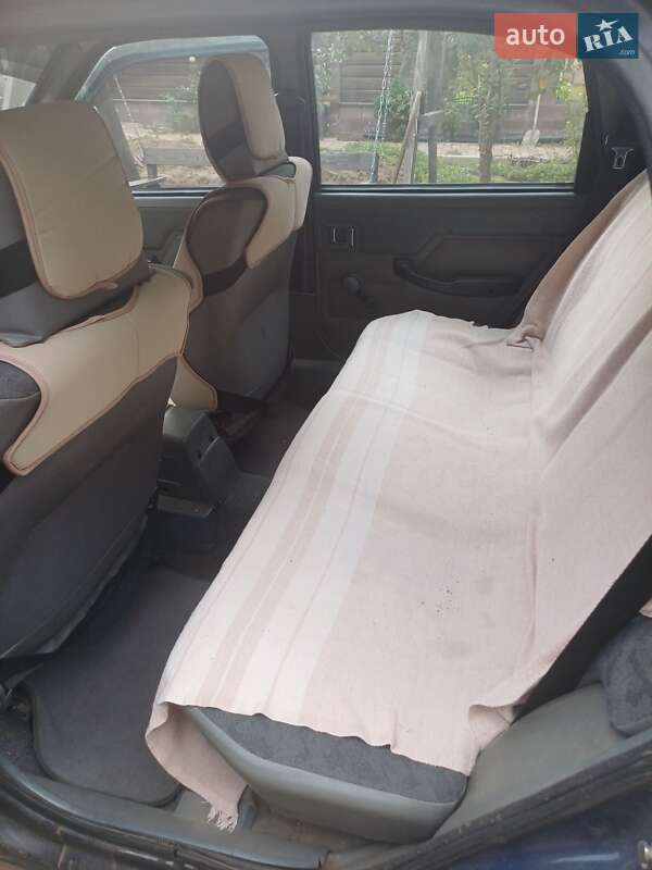 Хэтчбек ИЖ 2126 Орбита 2004 в Николаеве