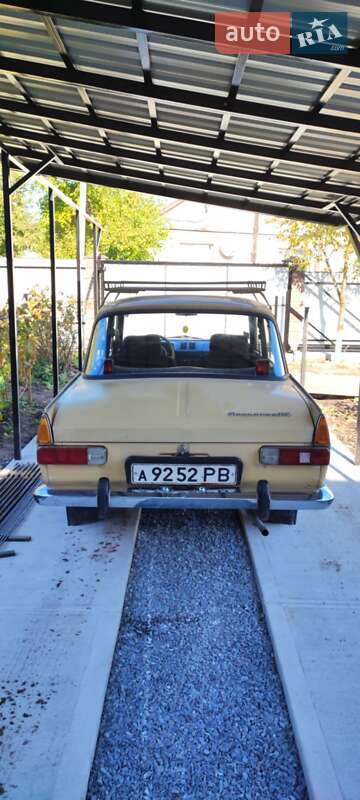 Седан ИЖ 412 ИЭ 1986 в Дубні