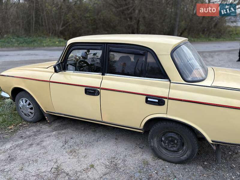 Седан ИЖ 412 ИЭ 1989 в Славуте
