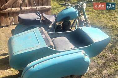 Мотоцикл Классік ІЖ 56 1957 в Хирові