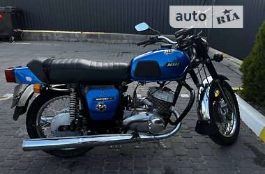Мотоцикл Классик ИЖ Юпитер 4 1981 в Коростене