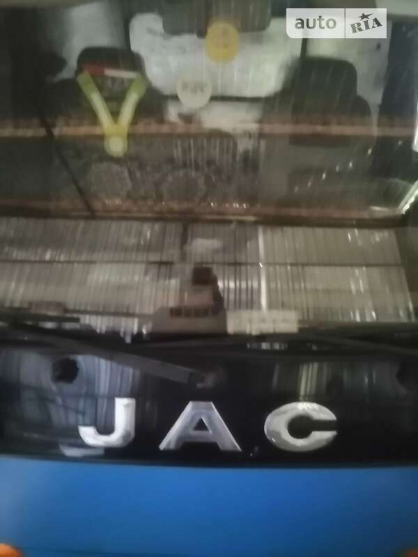 Грузовой фургон JAC HFC 1020KR 2006 в Березанке