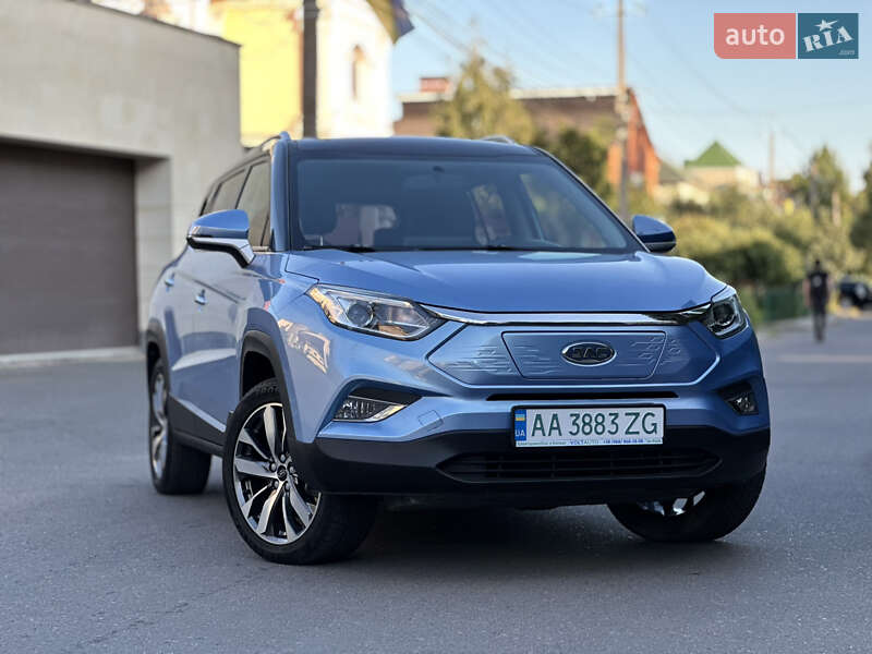 JAC iEVS4 2019