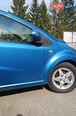Хэтчбек JAC J2 2013 в 
