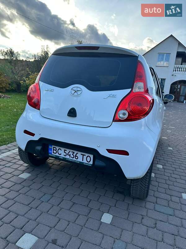 Хетчбек JAC J2 2015 в Мостиській