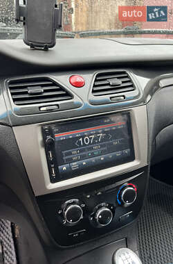 Седан JAC J5 2014 в Чернигове