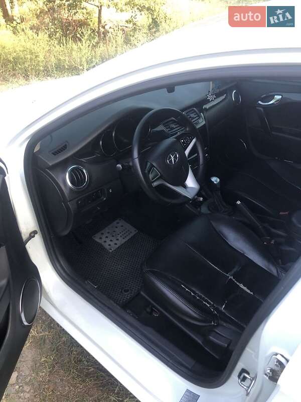 Седан JAC J5 2014 в Запорожье