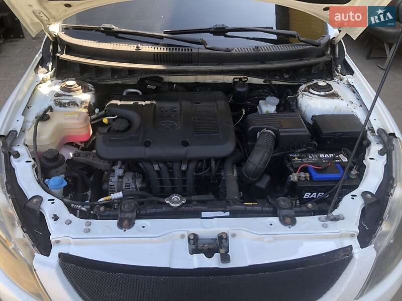 Седан JAC J5 2014 в Запоріжжі