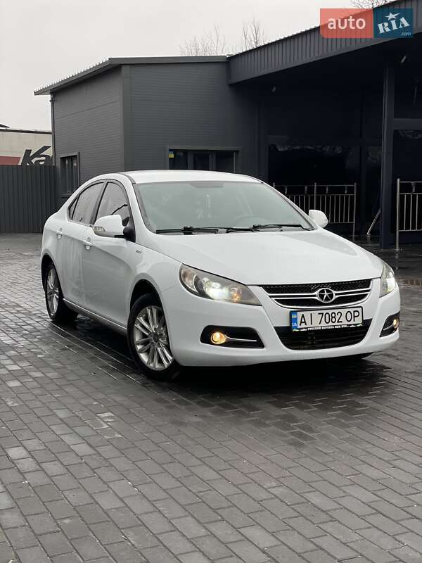 Седан JAC J5 2014 в Макарове
