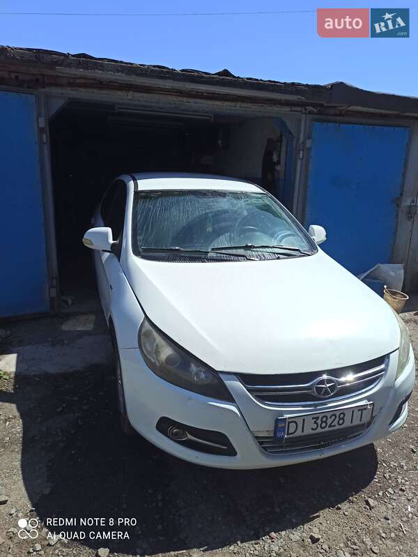 Седан JAC J5 2014 в Кривому Розі