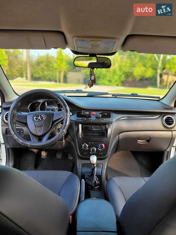 Седан JAC J5 2014 в Запоріжжі