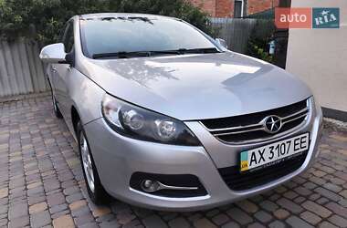 Седан JAC J5 2013 в 