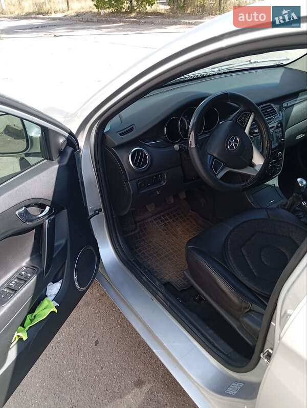 Седан JAC J5 2014 в Павлограде фото 2 Седан JAC J5 2014 в Павлограде