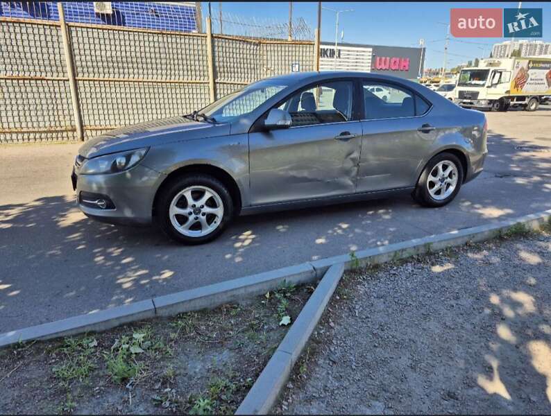 Седан JAC J5 2013 в Киеве