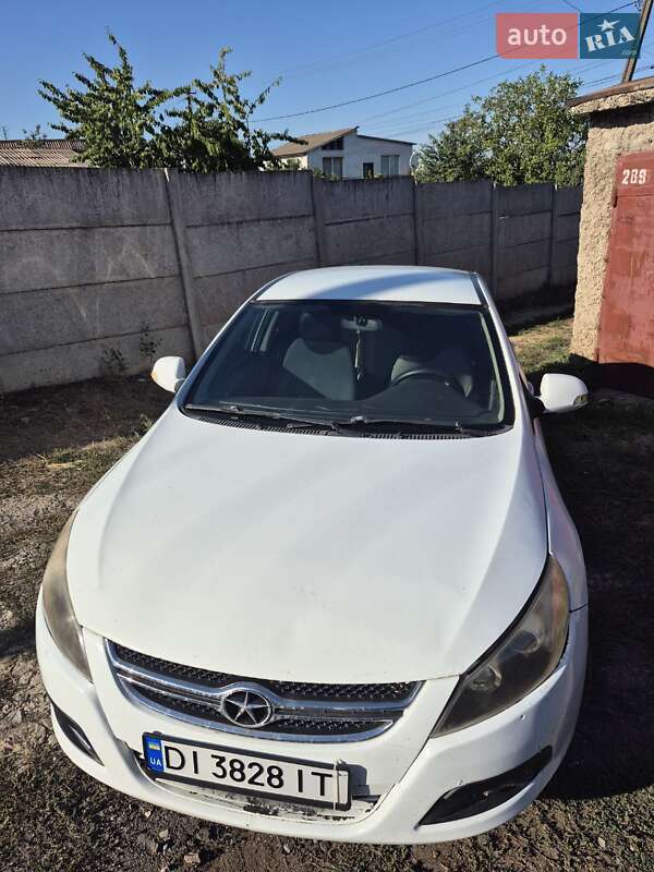 Седан JAC J5 2014 в Кривому Розі