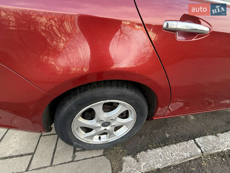 Седан JAC J5 2014 в Львові